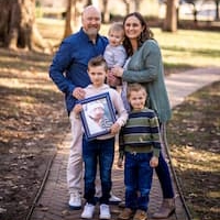 amanda welch with family